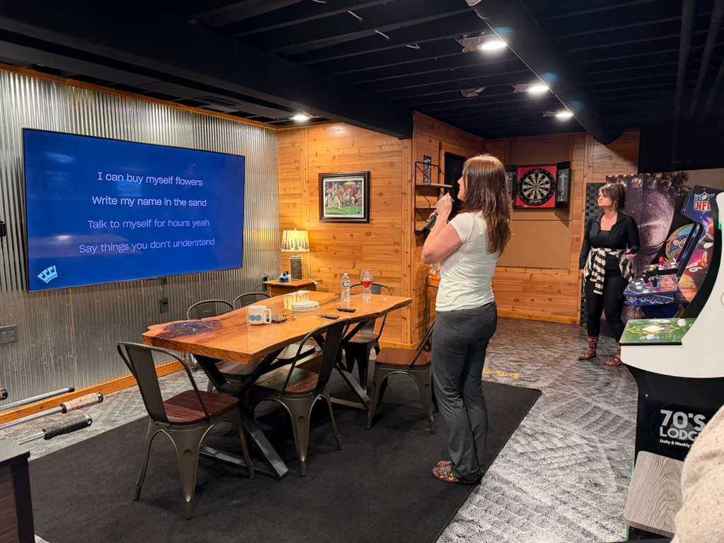 Heather Hoopfer photo 17